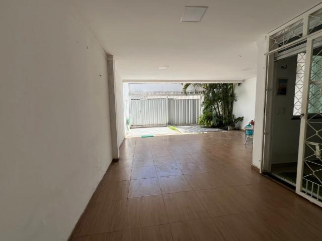 Casa / Sobrado para Locação em Fortaleza/CE Passaré 3 Quartos