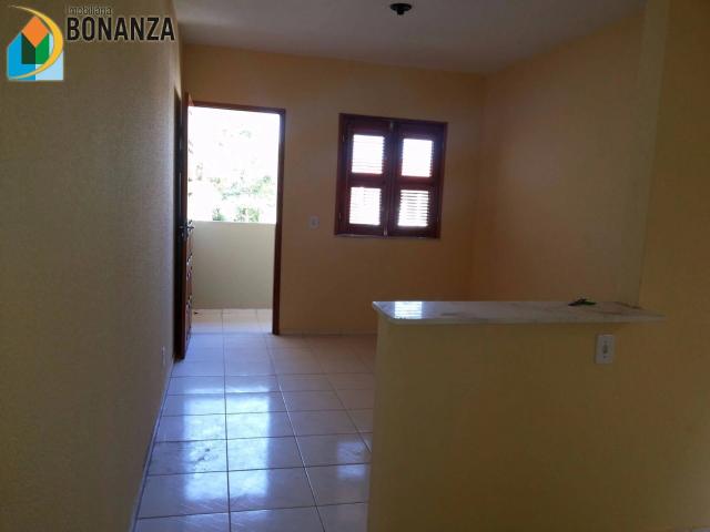 Casa / Sobrado para Locação em Fortaleza/CE Prefeito José Walter 2 Quartos