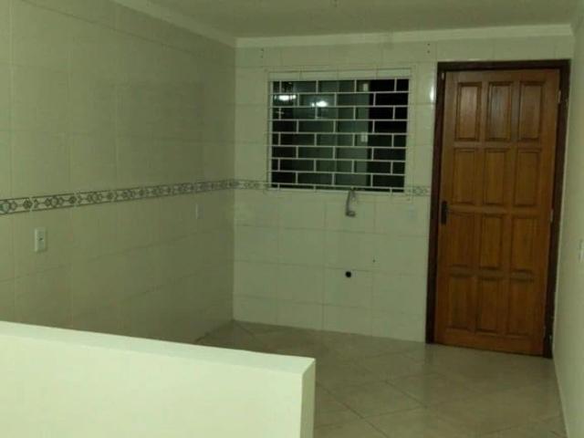 Casa / Sobrado para Locação em Fazenda Rio Grande/PR Gralha Azul 2 Quartos