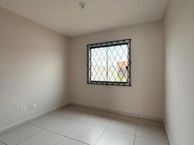 Casa / Sobrado para Locação em Fazenda Rio Grande/PR Gralha Azul 2 Quartos