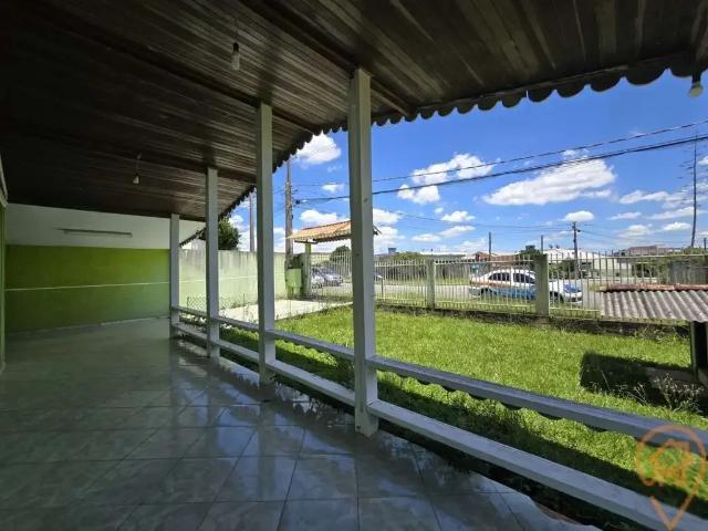 Casa / Sobrado para Locação em Fazenda Rio Grande/PR Eucaliptos 4 Quartos