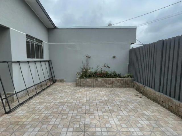 Casa / Sobrado para Locação em Fazenda Rio Grande/PR Eucaliptos 3 Quartos