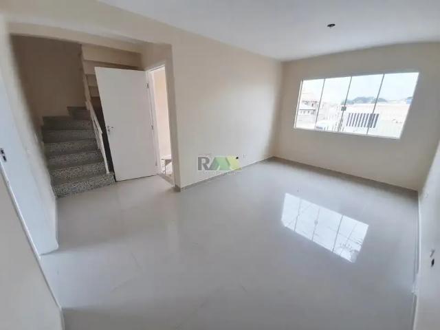 Casa / Sobrado para Locação em Fazenda Rio Grande/PR Iguaçu 3 Quartos
