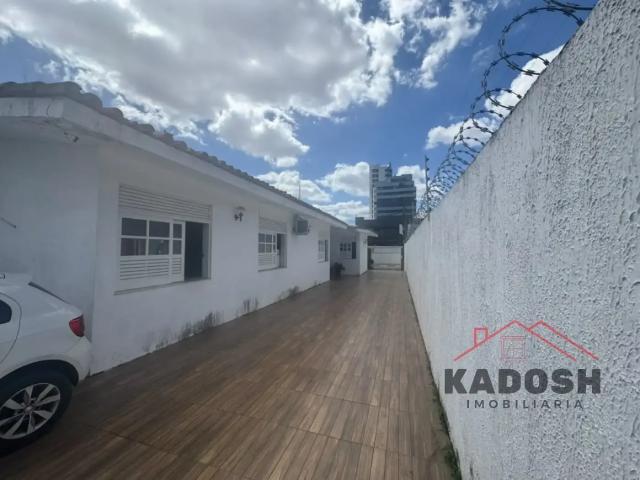 Casa / Sobrado para Locação em Feira de Santana/BA Centro 4 Quartos
