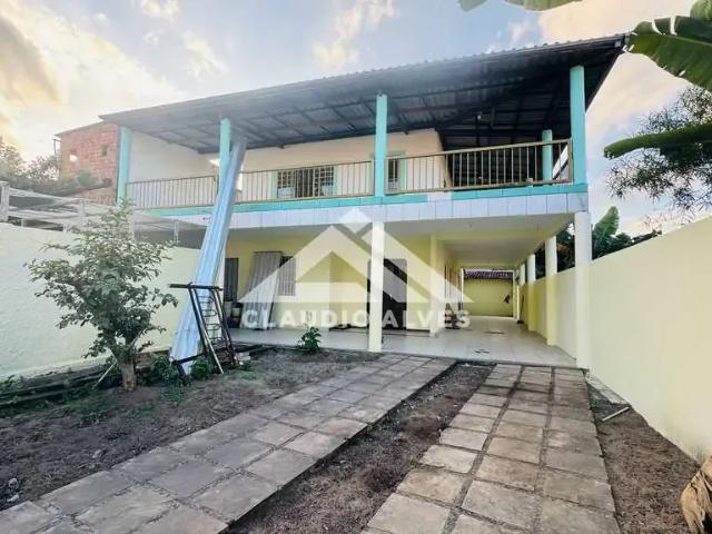 Casa / Sobrado para Locação em Feira de Santana/BA Parque Ipê 2 Quartos