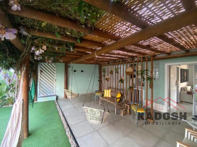 Casa / Sobrado para Locação em Feira de Santana/BA Pedra do Descanso 3 Quartos