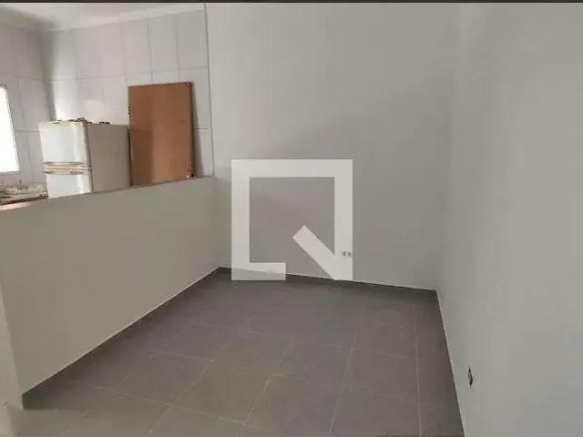 Casa / Sobrado para Locação em Ferraz de Vasconcelos/SP Jardim Dayse 1 Quartos