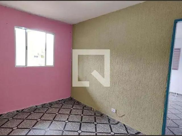 Casa / Sobrado para Locação em Ferraz de Vasconcelos/SP Santo Antônio Paulista 1 Quartos