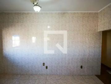 Casa / Sobrado para Locação em Ferraz de Vasconcelos/SP Parque Dourado 3 Quartos