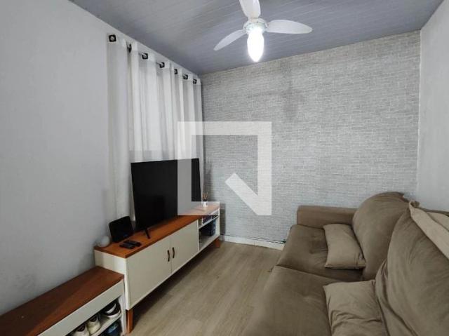 Casa / Sobrado para Locação em Ferraz de Vasconcelos/SP Vila Maria Rosa 1 Quartos