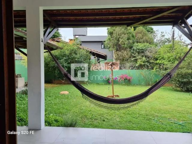 Casa / Sobrado para Locação em Florianópolis/SC Morro das Pedras 2 Quartos