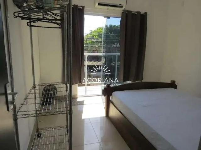 Casa / Sobrado para Locação em Florianópolis/SC Morro das Pedras 4 Quartos