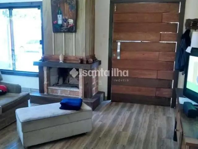 Casa / Sobrado para Locação em Florianópolis/SC Novo Campeche 7 Quartos