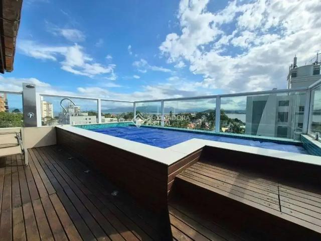 Casa / Sobrado para Locação em Florianópolis/SC Abraão 3 Quartos