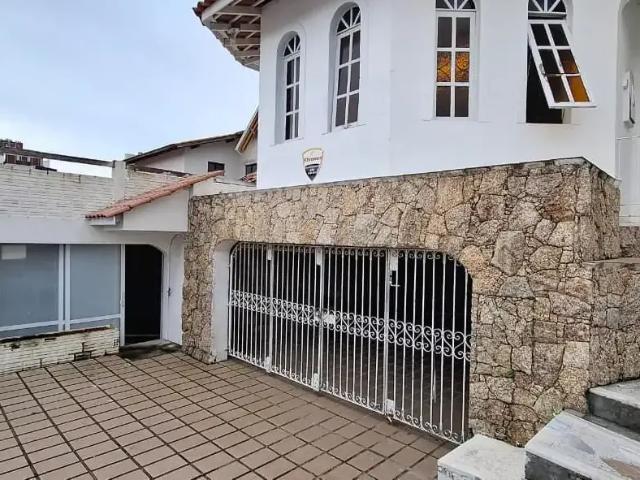 Casa / Sobrado para Locação em Florianópolis/SC Agronômica 3 Quartos