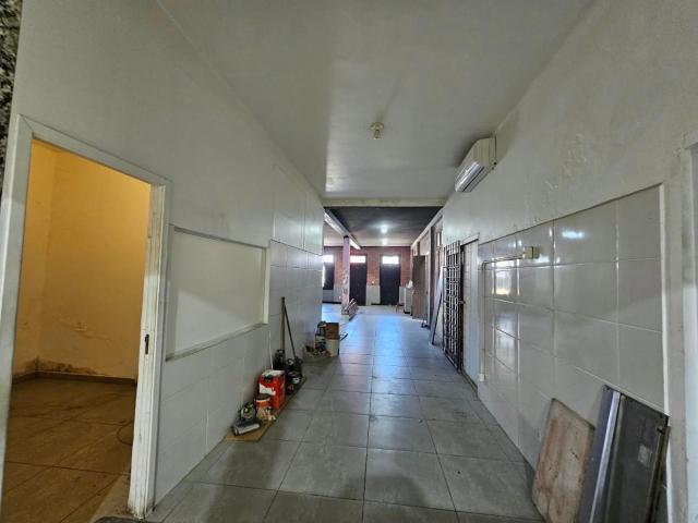 Casa / Sobrado para Locação em Florianópolis/SC Agronômica 1 Quartos