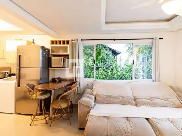 Casa / Sobrado para Locação em Florianópolis/SC Agronômica 2 Quartos