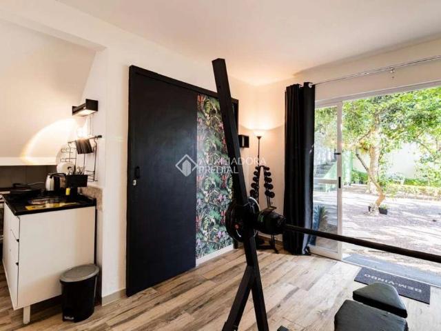 Casa / Sobrado para Locação em Florianópolis/SC Agronômica 4 Quartos