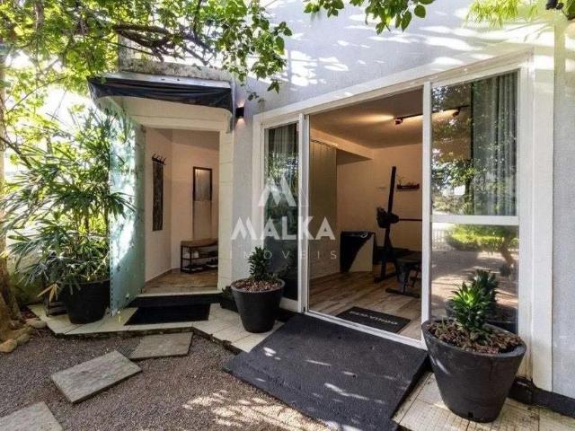 Casa / Sobrado para Locação em Florianópolis/SC Agronômica 4 Quartos