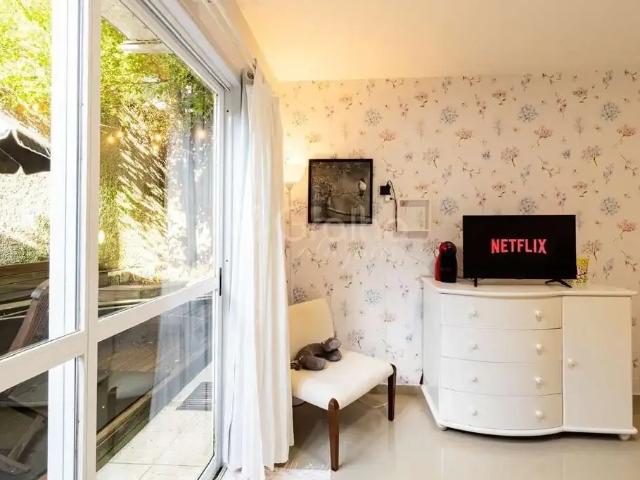 Casa / Sobrado para Locação em Florianópolis/SC Beira Mar 4 Quartos