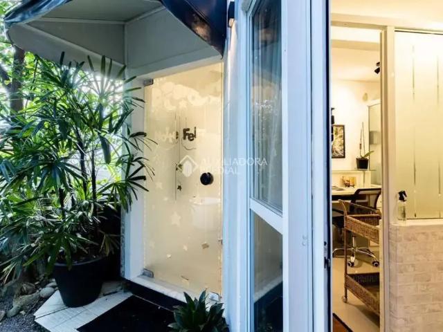 Casa / Sobrado para Locação em Florianópolis/SC Agronômica 4 Quartos