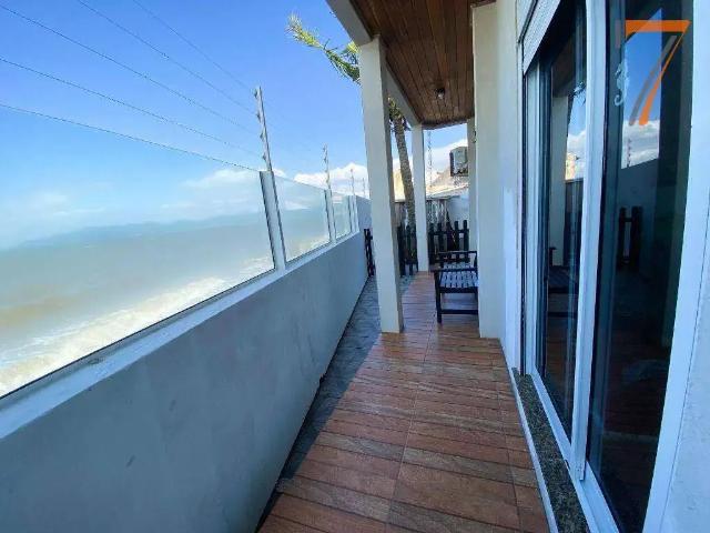 Casa / Sobrado para Locação em Florianópolis/SC Balneário 4 Quartos