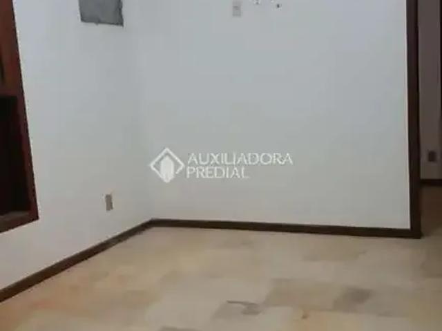 Casa / Sobrado para Locação em Florianópolis/SC Balneário 4 Quartos