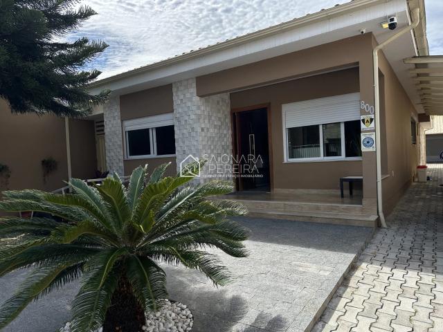 Casa / Sobrado para Locação em Florianópolis/SC Balneário 2 Quartos