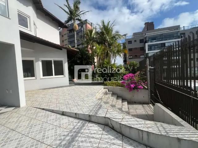 Casa / Sobrado para Locação em Florianópolis/SC Bom Abrigo 5 Quartos