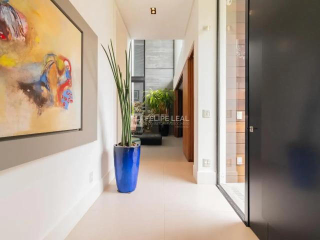 Casa / Sobrado para Locação em Florianópolis/SC Cacupé 5 Quartos