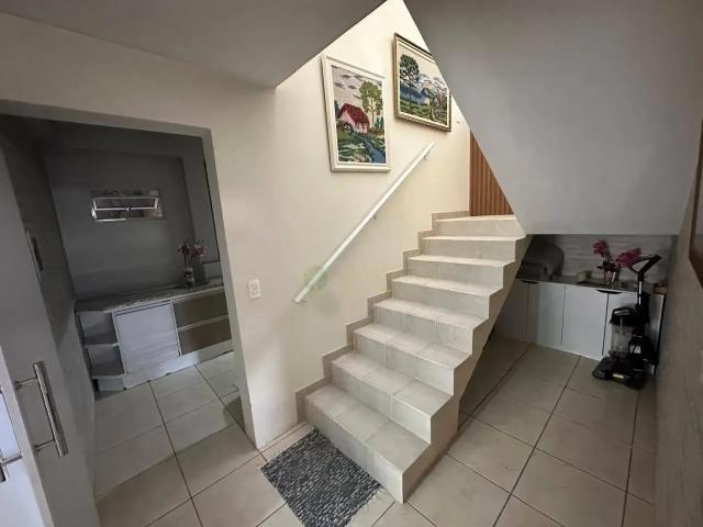 Casa / Sobrado para Locação em Florianópolis/SC Cacupé 3 Quartos