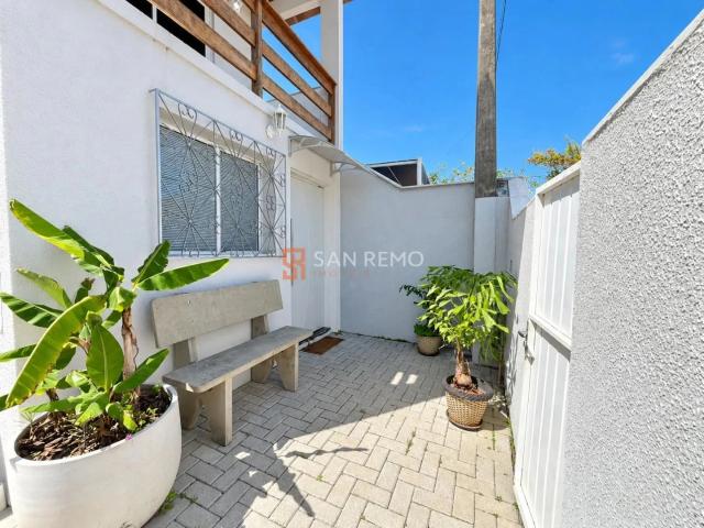 Casa / Sobrado para Locação em Florianópolis/SC Campeche 1 Quartos