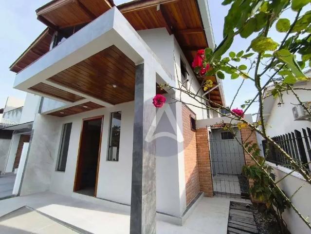 Casa / Sobrado para Locação em Florianópolis/SC Campeche 1 Quartos