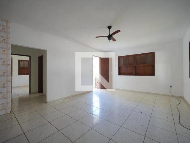 Casa / Sobrado para Locação em Florianópolis/SC Campeche 2 Quartos