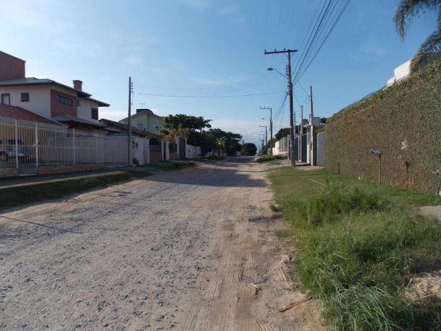 Casa / Sobrado para Locação em Florianópolis/SC Campeche 2 Quartos