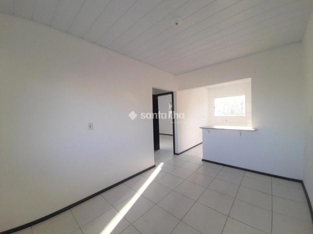 Casa / Sobrado para Locação em Florianópolis/SC Campeche 2 Quartos