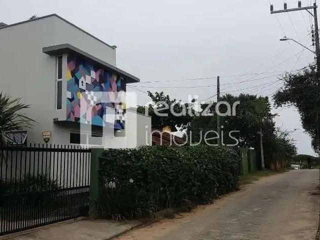 Casa / Sobrado para Locação em Florianópolis/SC Campeche 3 Quartos