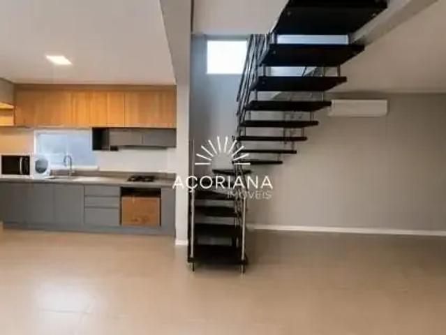Casa / Sobrado para Locação em Florianópolis/SC Campeche 3 Quartos