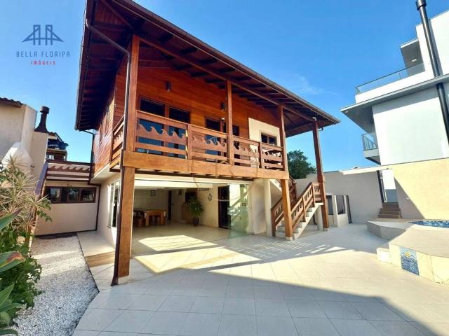 Casa / Sobrado para Locação em Florianópolis/SC Campeche 3 Quartos
