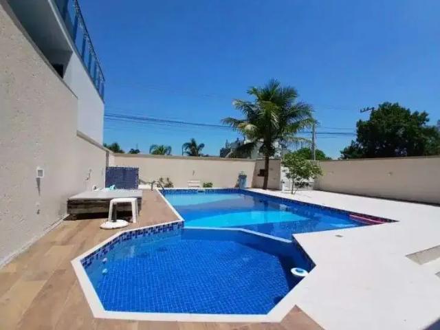 Casa / Sobrado para Locação em Florianópolis/SC Campeche 3 Quartos