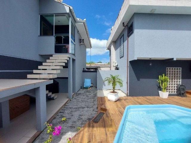 Casa / Sobrado para Locação em Florianópolis/SC Campeche 3 Quartos