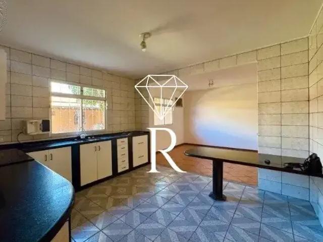 Casa / Sobrado para Locação em Florianópolis/SC Campeche 5 Quartos