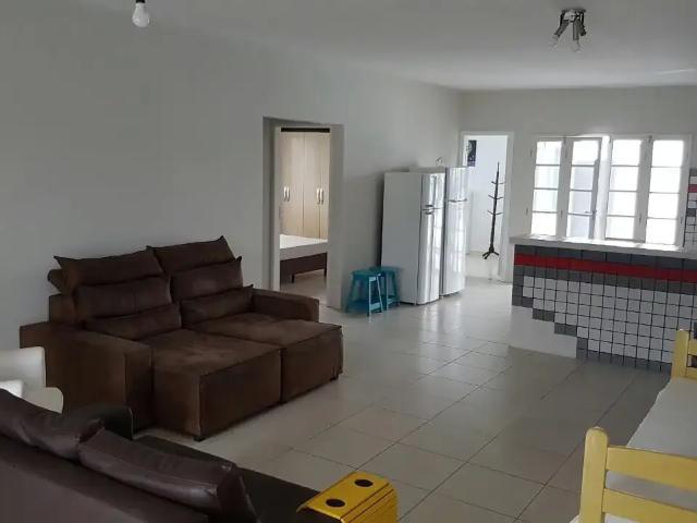 Casa / Sobrado para Locação em Florianópolis/SC Canasvieiras 3 Quartos