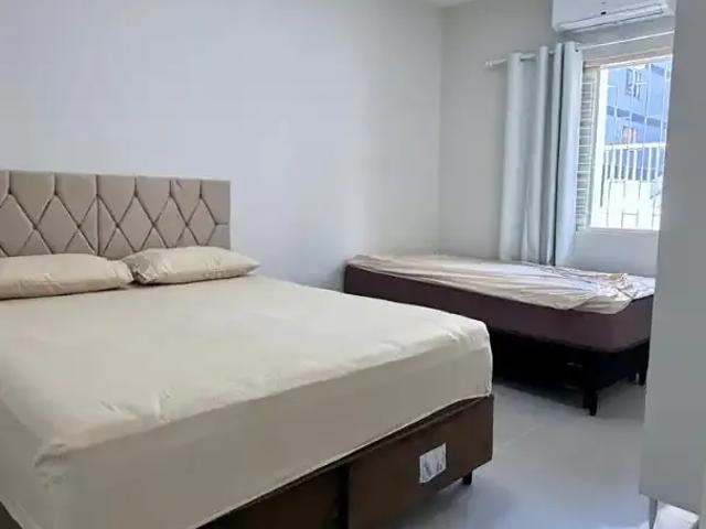 Casa / Sobrado para Locação em Florianópolis/SC Canasvieiras 3 Quartos