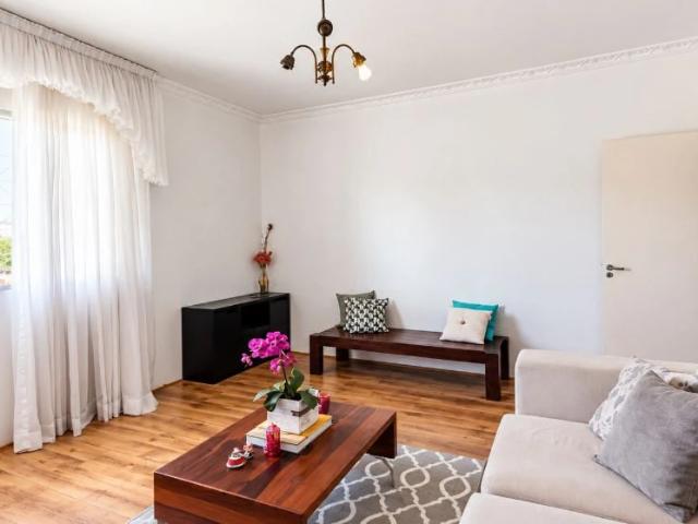 Casa / Sobrado para Locação em Florianópolis/SC Capoeiras 3 Quartos
