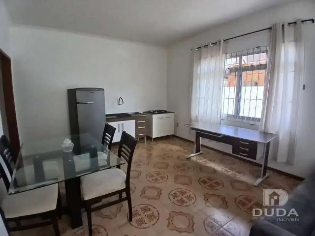 Casa / Sobrado para Locação em Florianópolis/SC Carianos 2 Quartos
