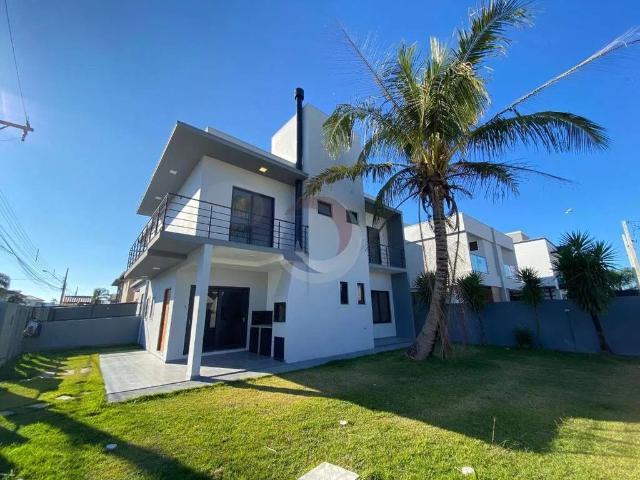 Casa / Sobrado para Locação em Florianópolis/SC Carianos 3 Quartos