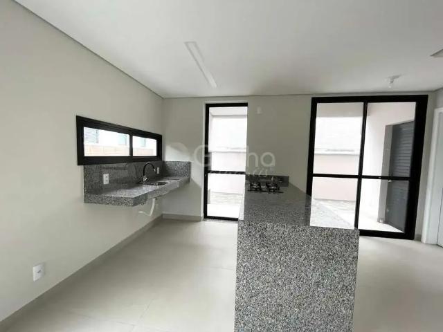 Casa / Sobrado para Locação em Florianópolis/SC Carianos 3 Quartos