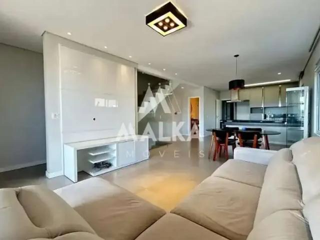 Casa / Sobrado para Locação em Florianópolis/SC Centro 4 Quartos