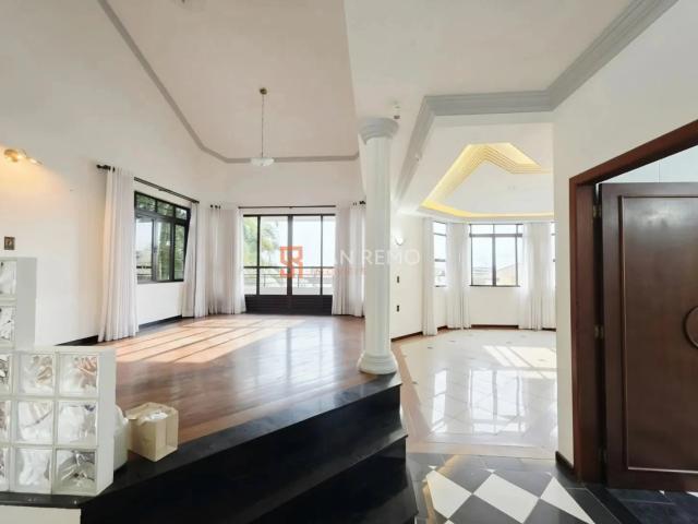 Casa / Sobrado para Locação em Florianópolis/SC Centro 4 Quartos